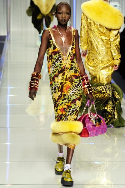 Look 7
